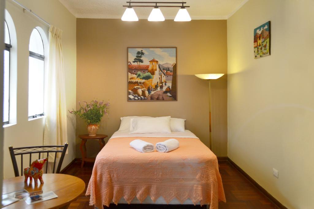 Guest house Casa Rodas 2*
